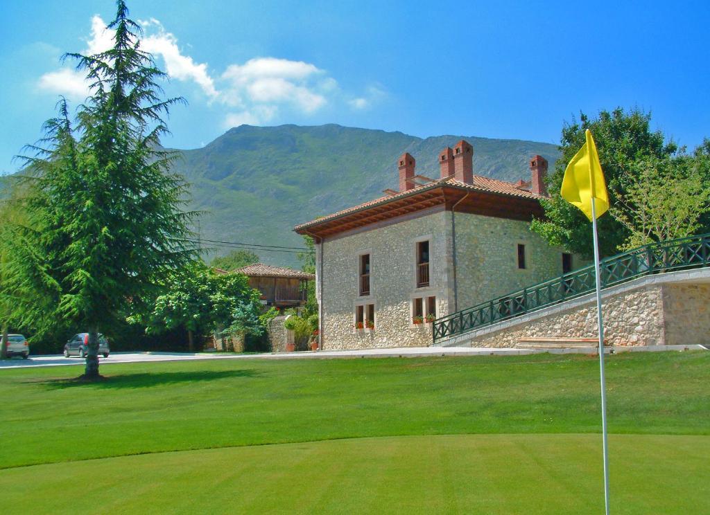 Hotel Aldama Golf Quintana de Llanes Esterno foto